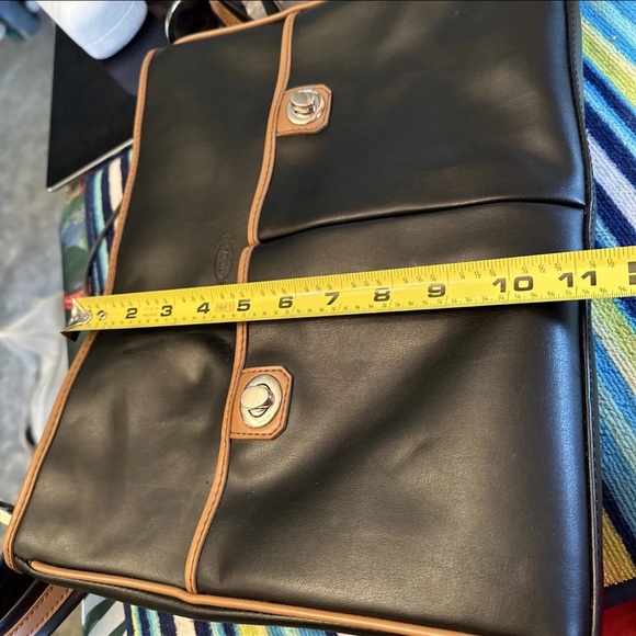 Tod’s Tote - Picture 10 of 12